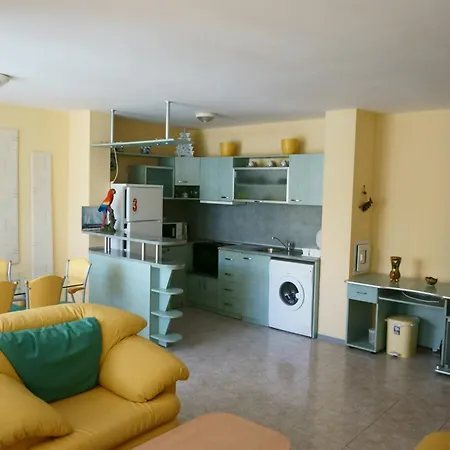 엘리트 아파트호텔 3*