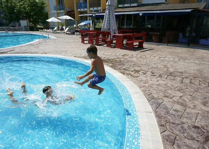 Апарт-отель Elite 3*