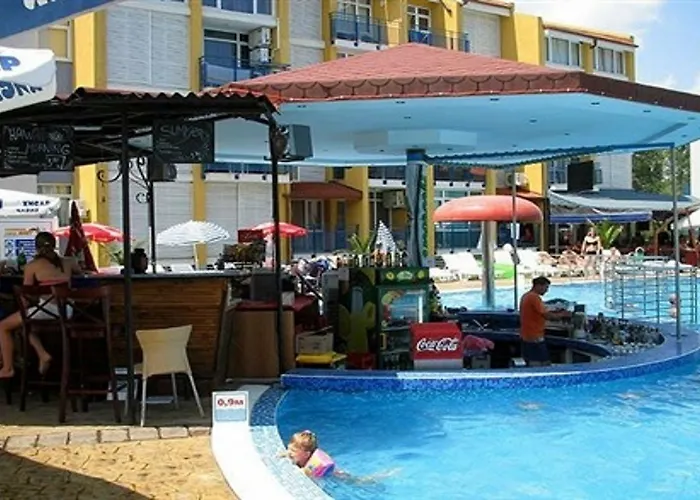 Elite Aparthotel
