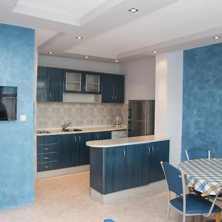 アパートホテル Elite