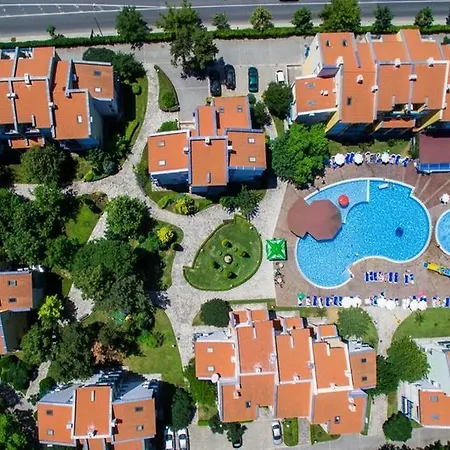 アパートホテル Elite サニービーチ